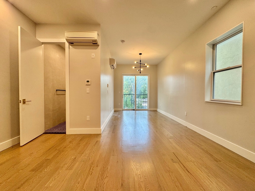 75 Wilson Avenue - Photo 0