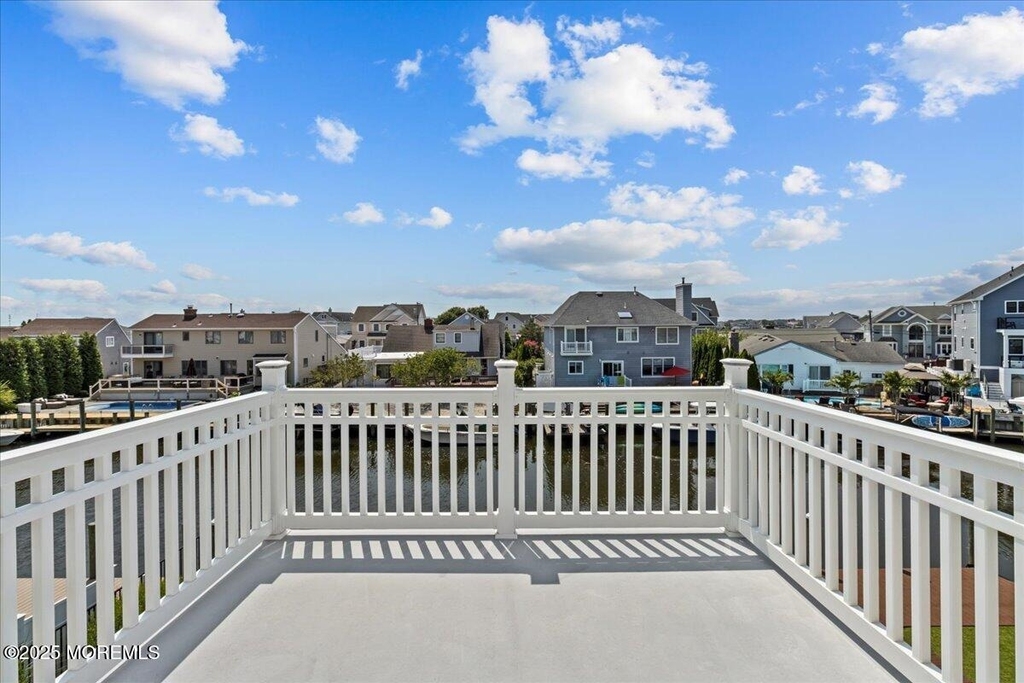1730 Rue Mirador - Photo 32
