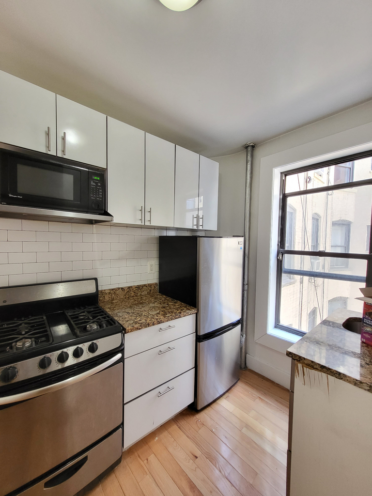 321 East 108th Street - Photo 0