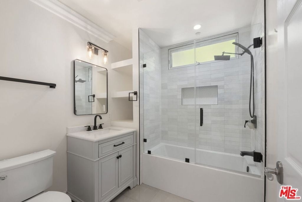 11952 Montana Avenue - Photo 14