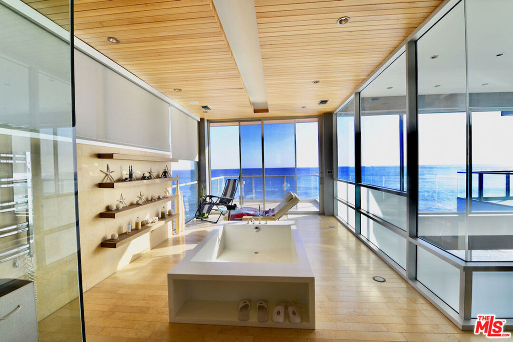 24826 Malibu Road - Photo 17