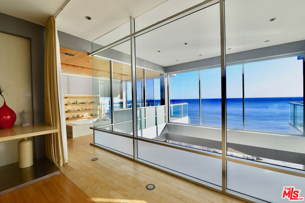 24826 Malibu Road - Photo 20