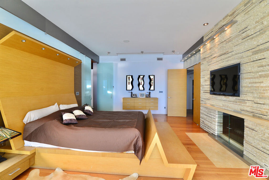 24826 Malibu Road - Photo 22