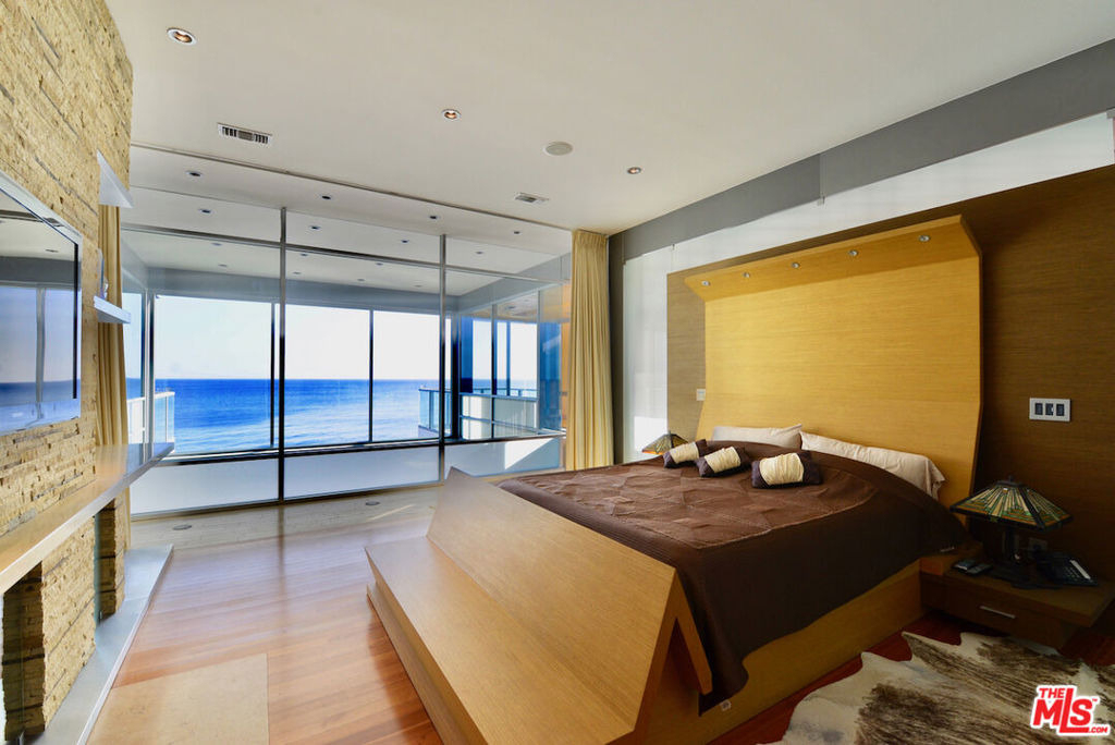 24826 Malibu Road - Photo 14
