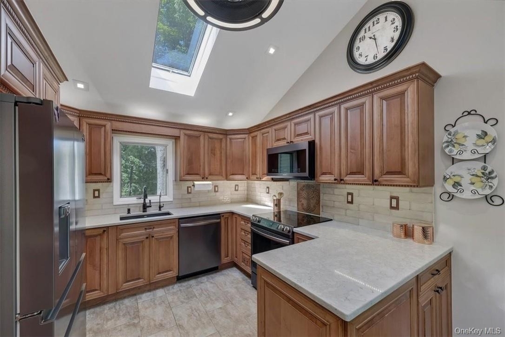 13 Split Rock Road - Photo 18