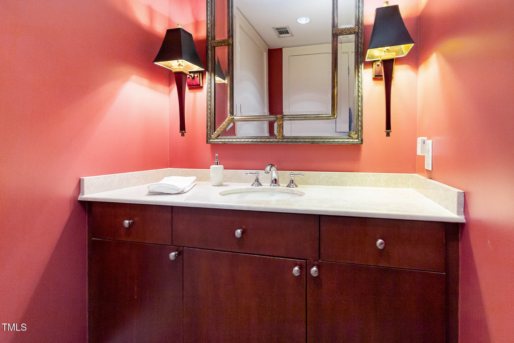 616 N Boylan Avenue - Photo 18