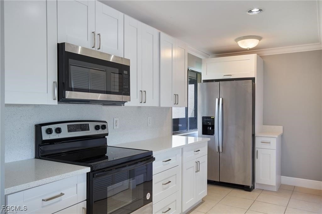 7012 Constitution Boulevard - Photo 6