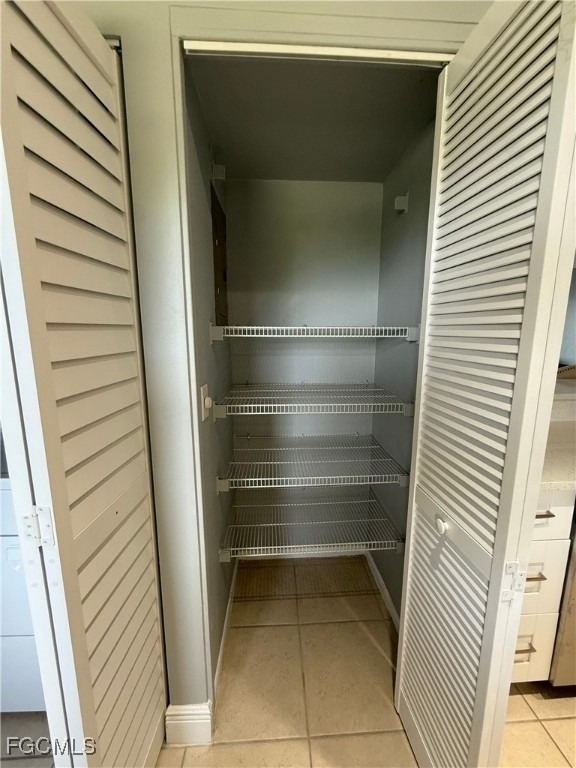 7012 Constitution Boulevard - Photo 36