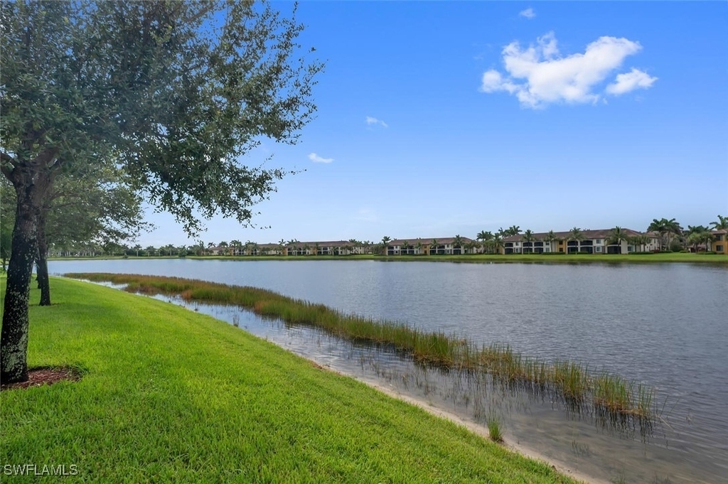 9485 Casoria Court - Photo 30
