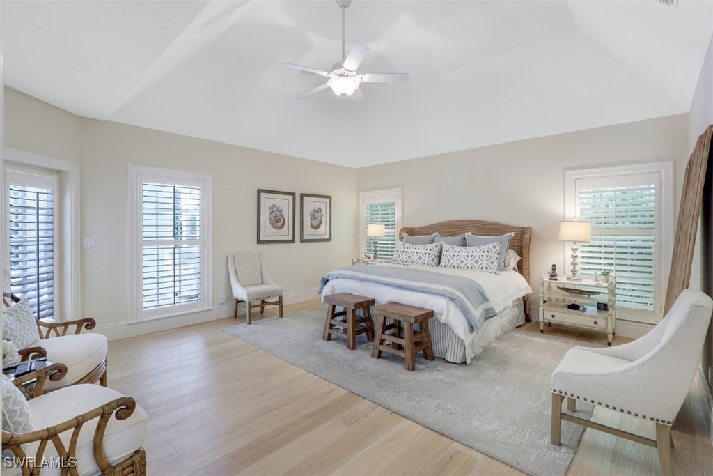 154 4th Avenue N - Photo 23