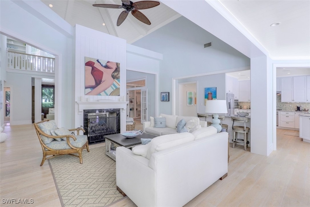 154 4th Avenue N - Photo 11