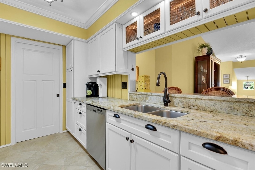 780 Willowbrook Drive - Photo 10