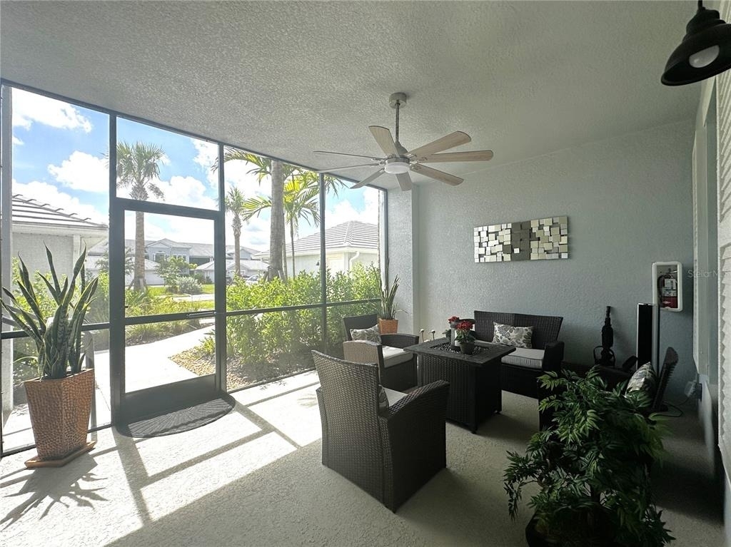 14261 Heritage Landing Boulevard - Photo 3