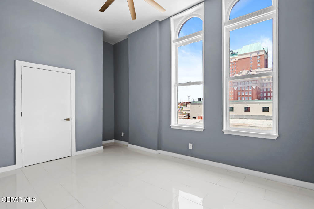 301 S El Paso Street - Photo 32