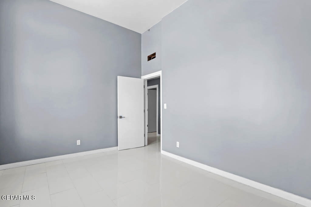 301 S El Paso Street - Photo 33