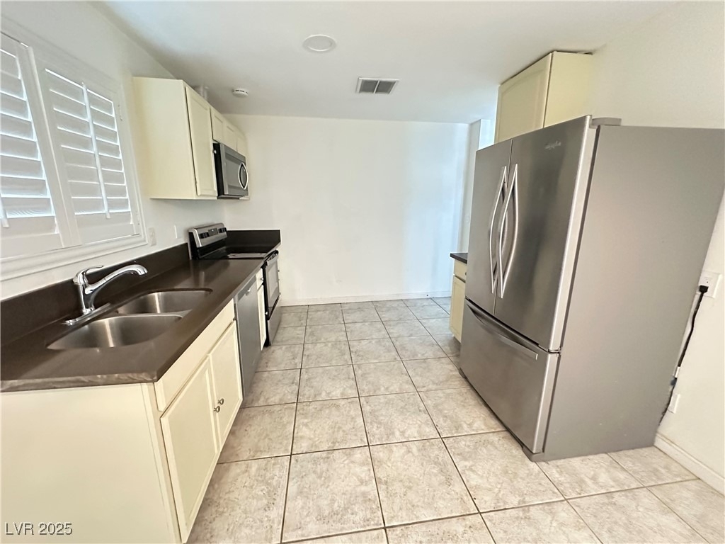 501 Slayton Drive - Photo 10