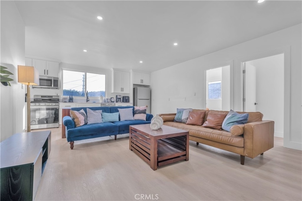3115 Arvia Street - Photo 3