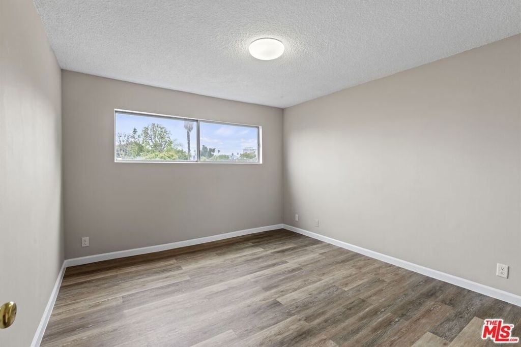 1538 Stanford Street - Photo 1
