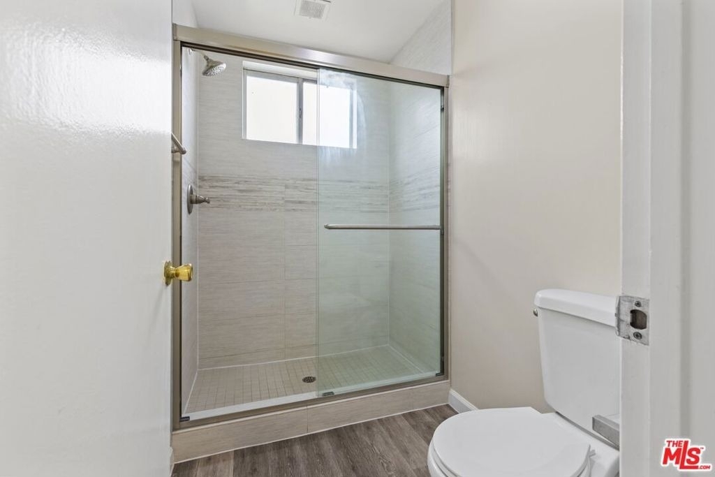 1538 Stanford Street - Photo 9