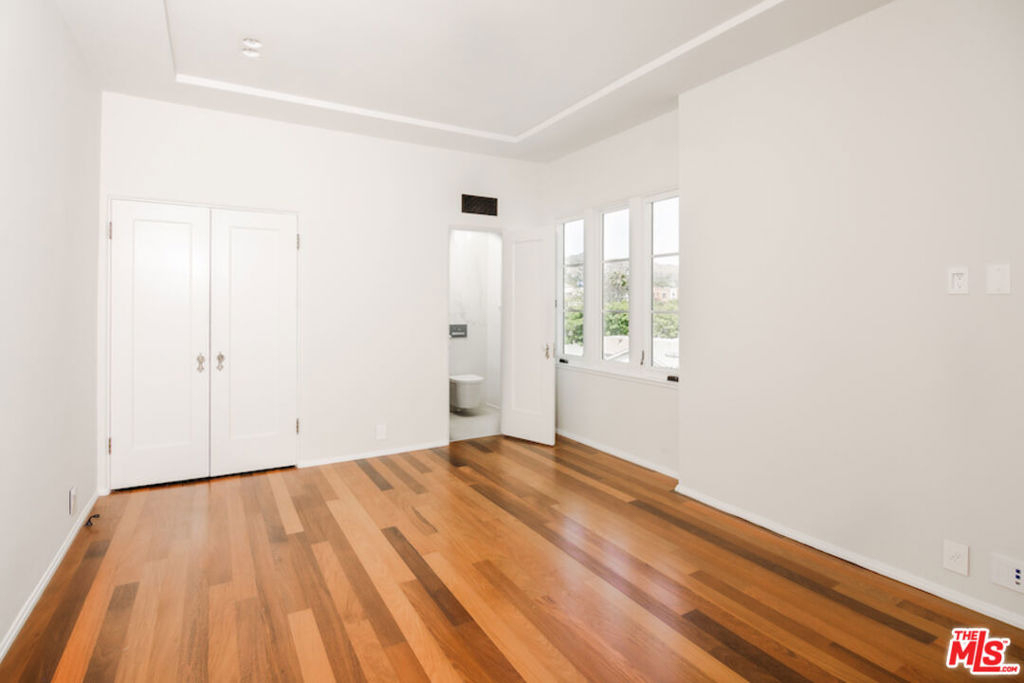 1302 Sweetzer Avenue - Photo 23