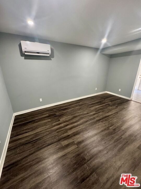 2911 W Florence Avenue - Photo 10
