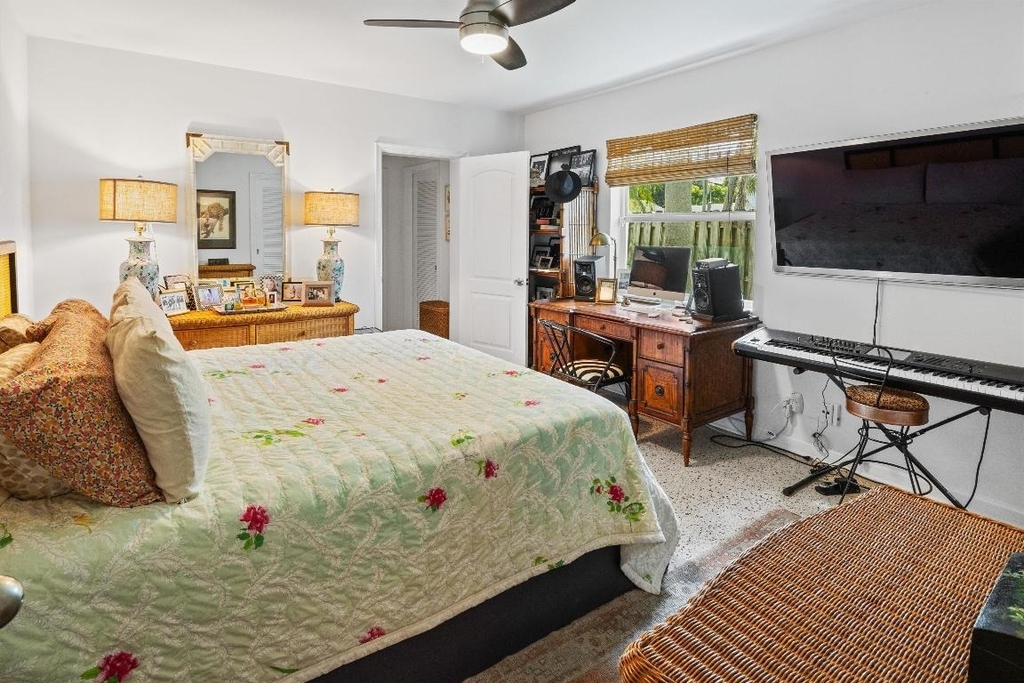 202 32nd Street - Photo 30