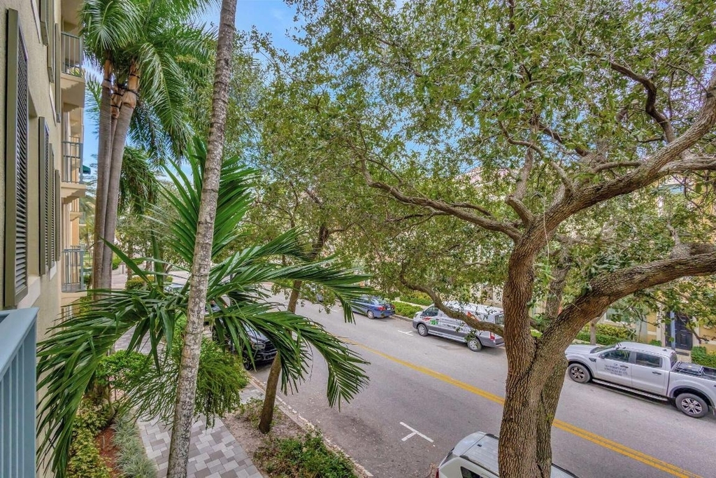 630 S Sapodilla Avenue - Photo 16