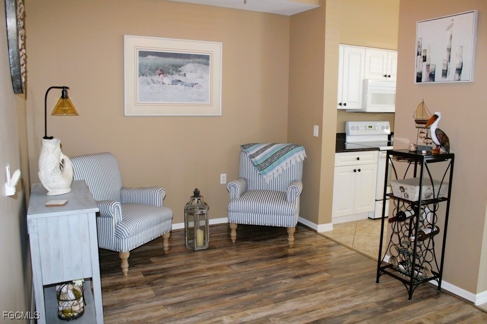16685 Lake Circle Drive - Photo 8