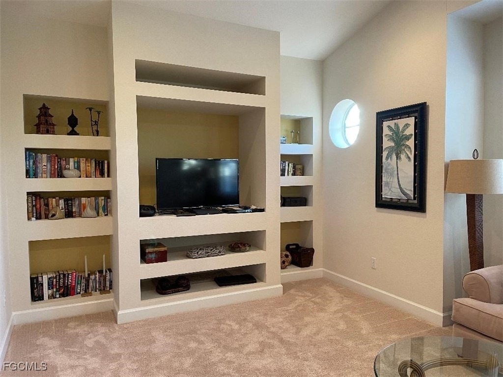 8986 Greenwich Hills Way - Photo 10