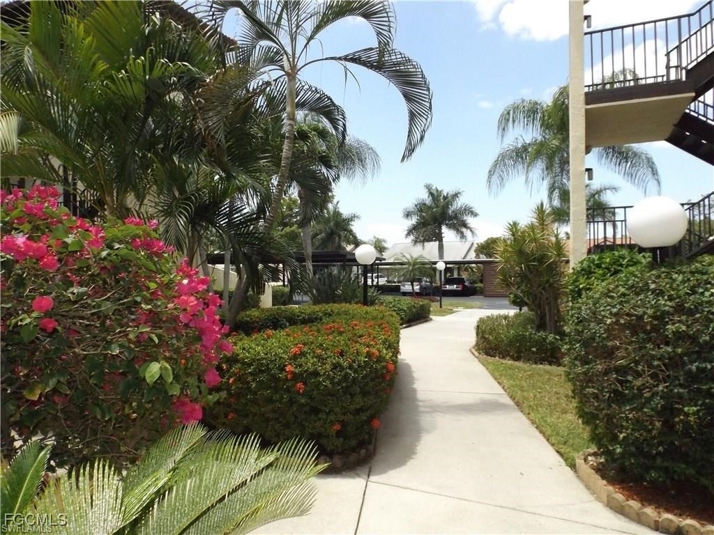 11110 Caravel Circle - Photo 5