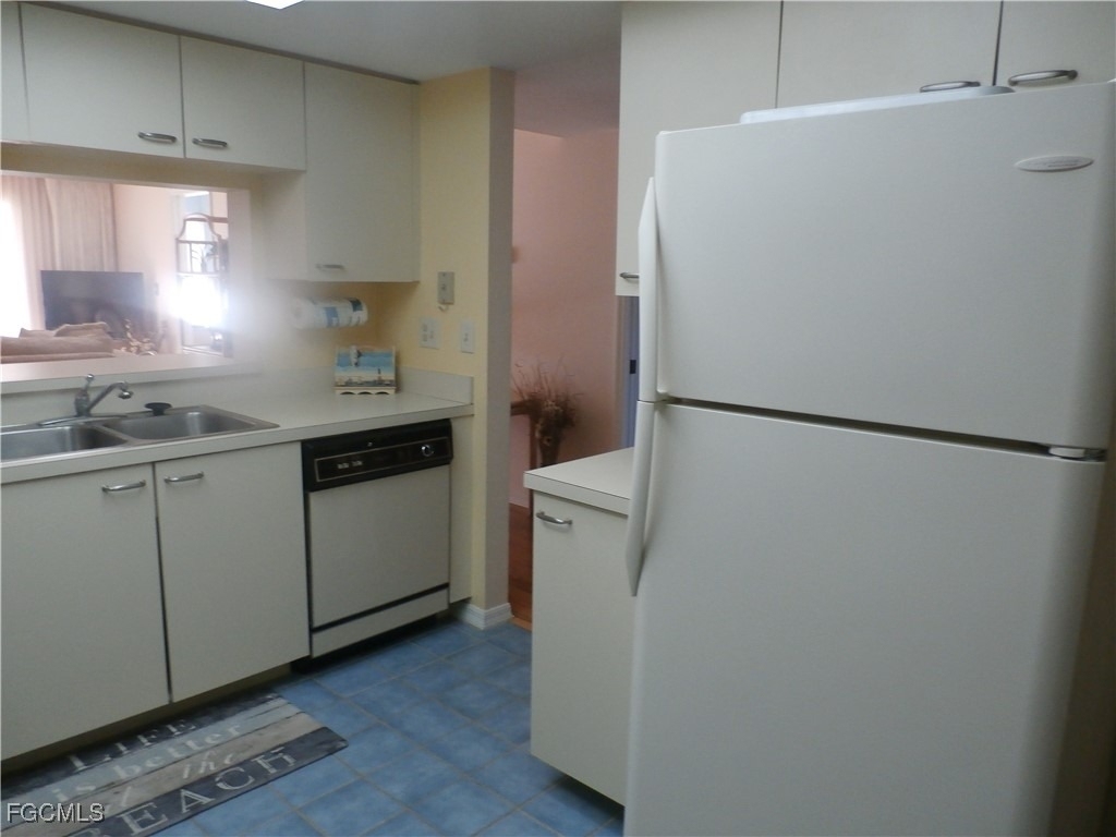 12150 Kelly Sands Way - Photo 3