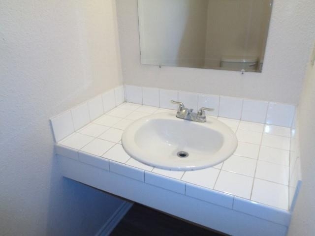 5644 Birchmont Drive - Photo 15