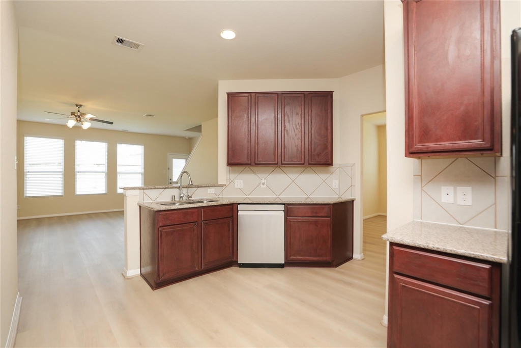 15011 Calico Heights Lane - Photo 15