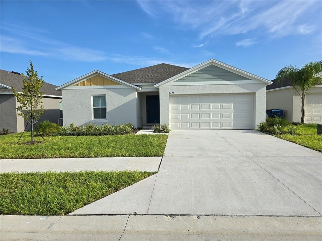 2441 Oakwood Lane - Photo 0