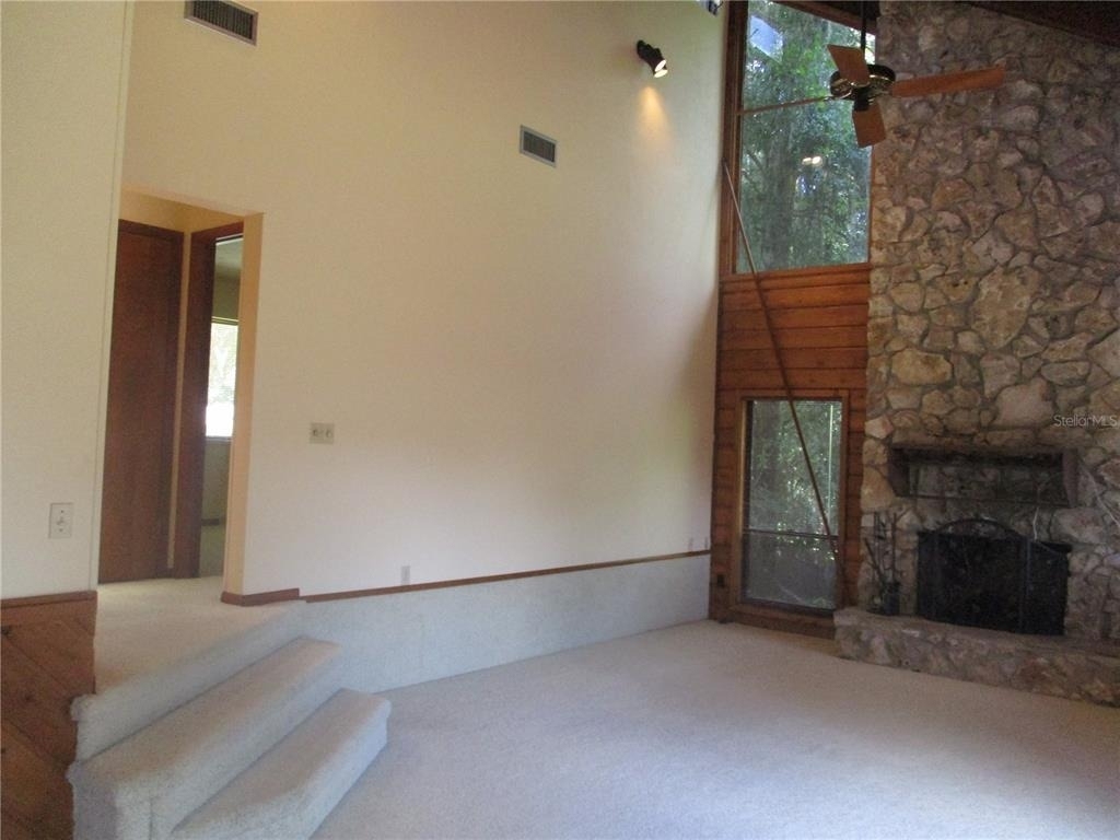 1631 Nw 94th Street - Photo 8