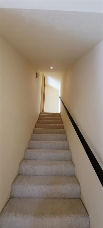 1631 Nw 94th Street - Photo 16