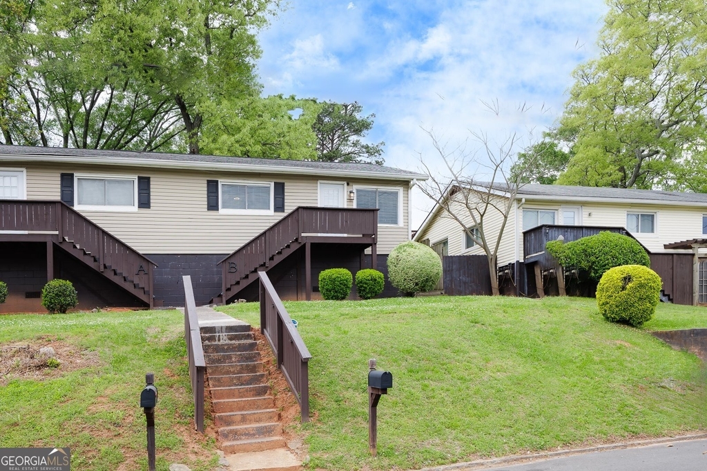 1040 Herndon Street Nw - Photo 3