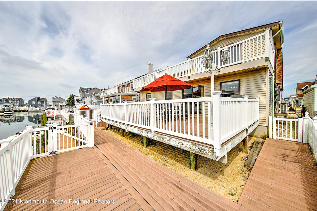 31 Peggy Lane - Photo 27