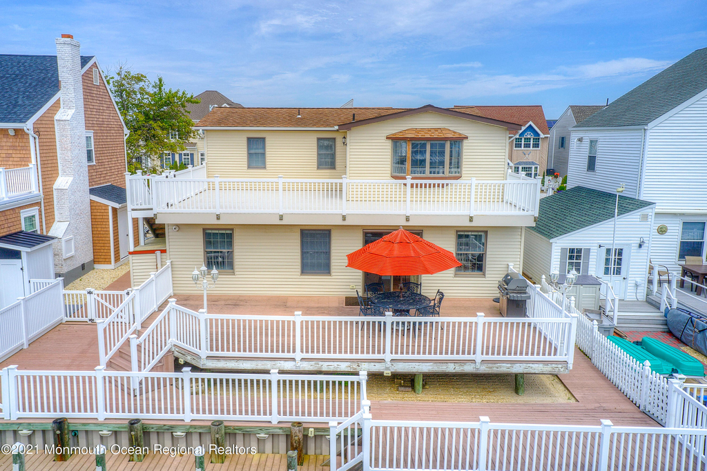 31 Peggy Lane - Photo 33