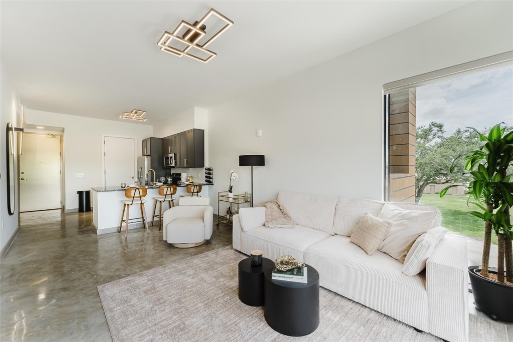 2750 Griffin Road - Photo 7