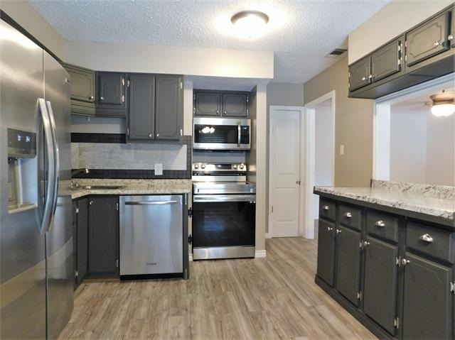 2039 Britt Drive - Photo 5