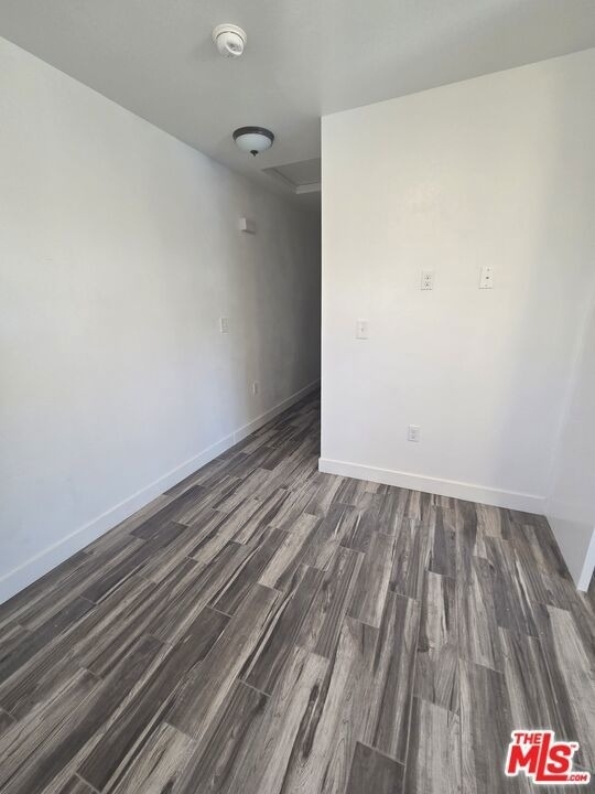 817 1/2 W 101st Street - Photo 3