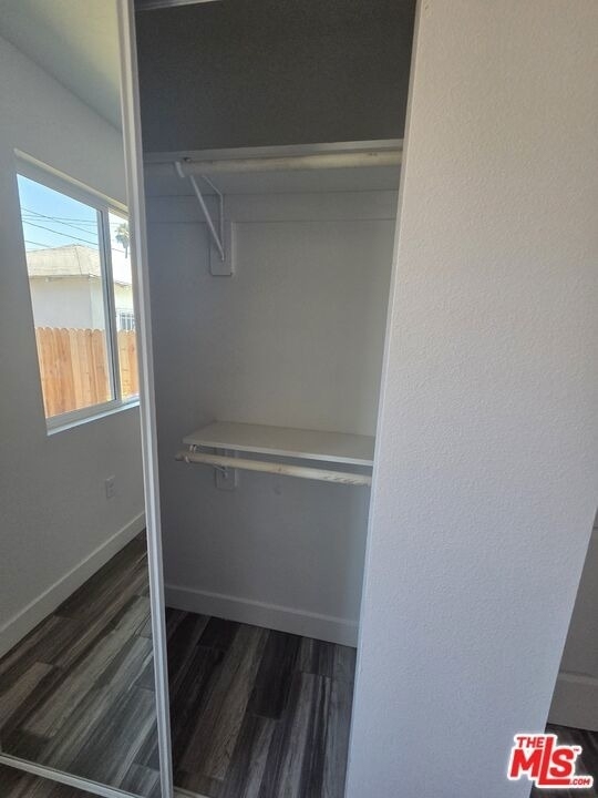 817 1/2 W 101st Street - Photo 5