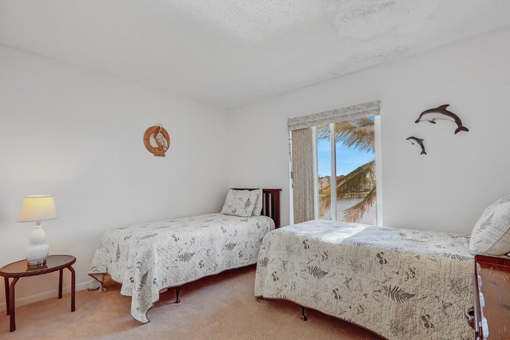 4468 Ne Ocean Boulevard - Photo 3