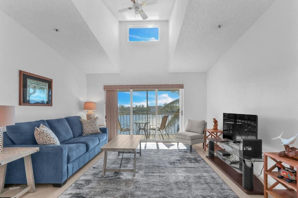 4468 Ne Ocean Boulevard - Photo 6