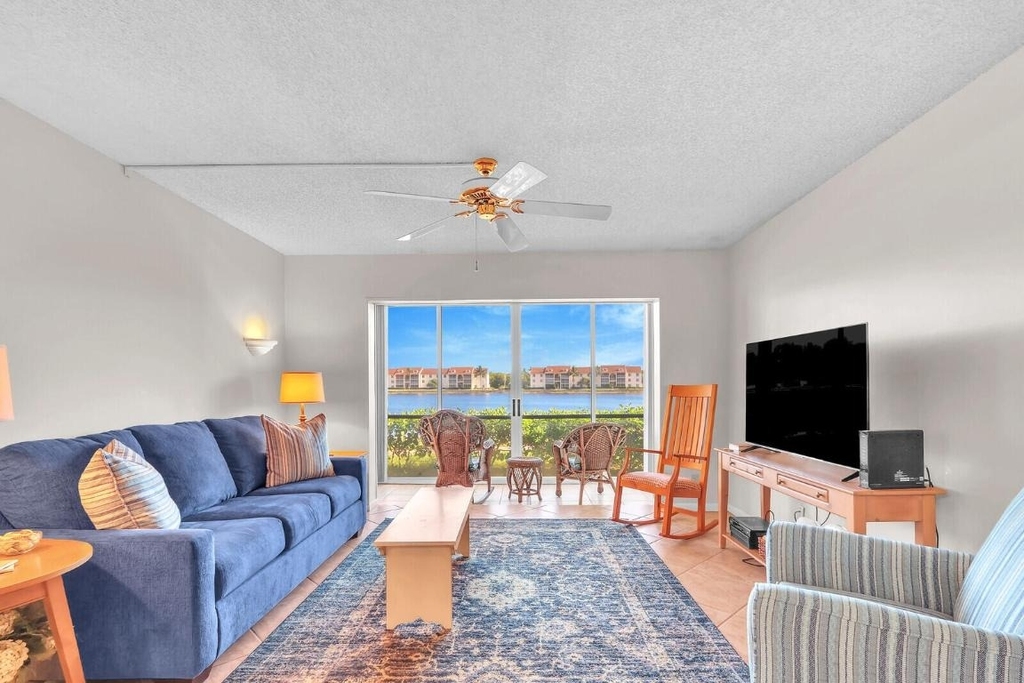 4444 Ne Ocean Boulevard - Photo 0