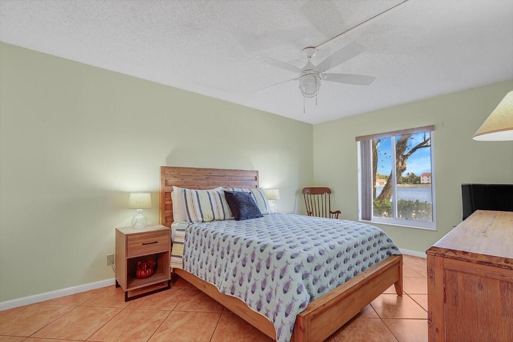 4444 Ne Ocean Boulevard - Photo 9