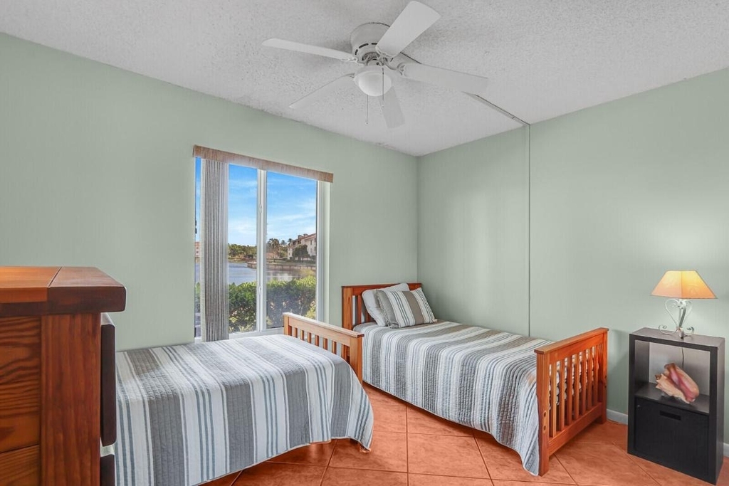 4444 Ne Ocean Boulevard - Photo 7