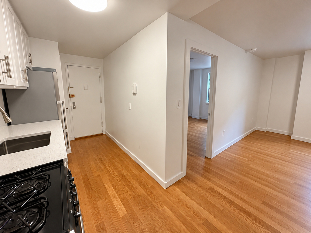 352 Greene Avenue - Photo 6