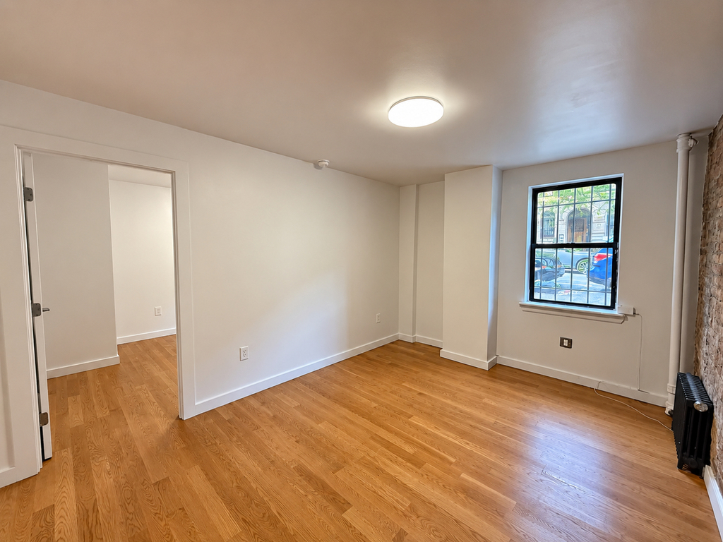 352 Greene Avenue - Photo 2